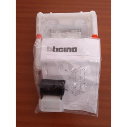 caja_1_modulo_robur_empotrar_bticino_350010_legrand