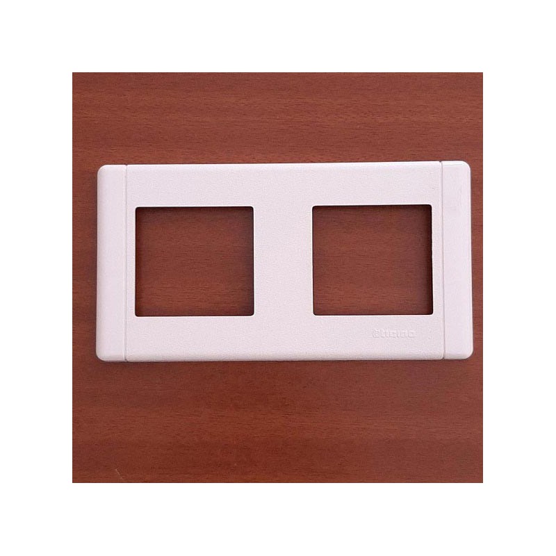 placa_2_modulos_bticino_tekne_13844B