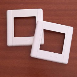 PLACA 1 MÓDULO ANCHO 2M TEKNE BTICINO BLANCO (Pack 2 un.)