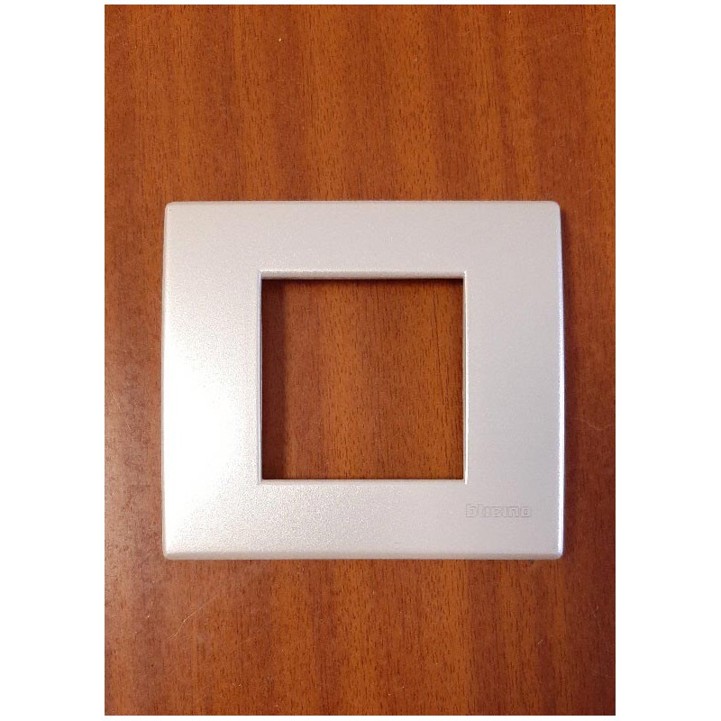 N4802YN_placa_bticino_light_amarillo_perla