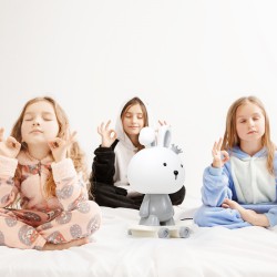 lampara_sobremesa_infantil_conejita_gris_cute_pet_0121A_kelektron
