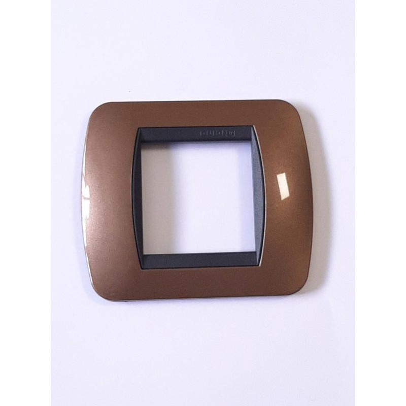 placa-2-modulos-living-internacional-bronce-L4802bo
