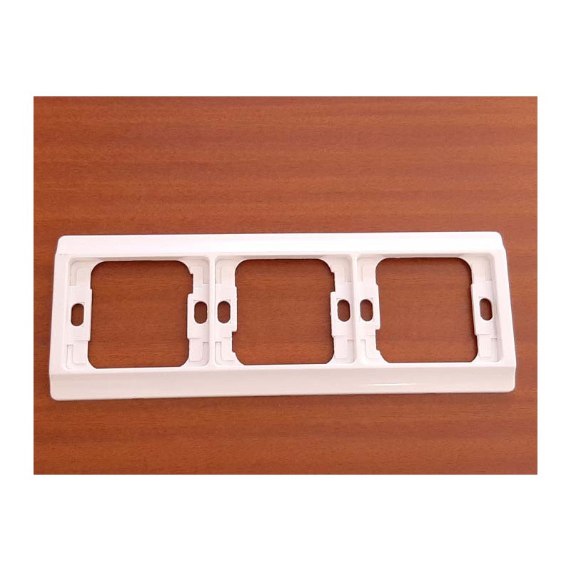 marco-3-elementos-decor-legrand-071852