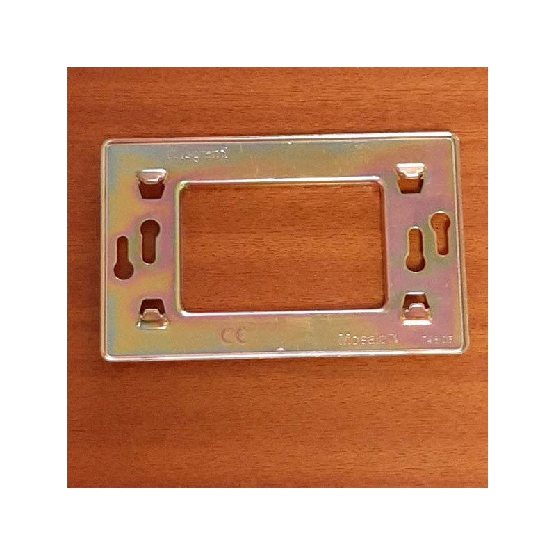 soporte-rectangular-mosaic45-legrand-074803-3-modulos