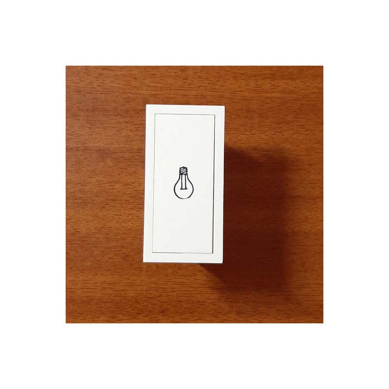 pulsador-plano-luz-mosaic45-legrand-076427