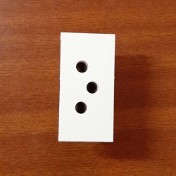 toma-enchufe-mosaic-legrand-076138